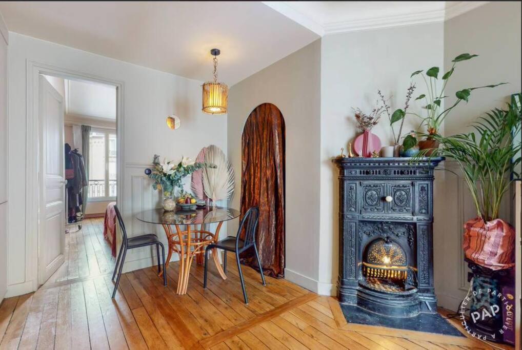 Apartement Chic Pure Parisian In Incredible Area Parijs